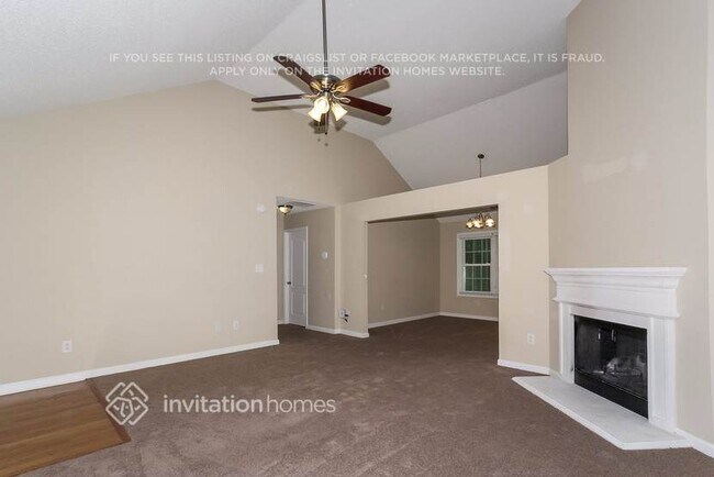 Foto del edificio - 4930 Brookwood Pl