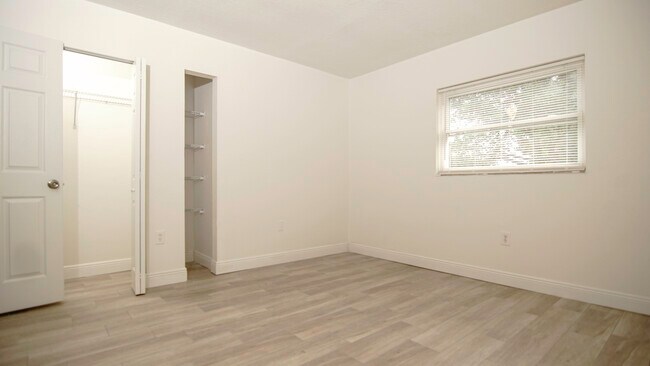 Building Photo - 5401 65th Ave N