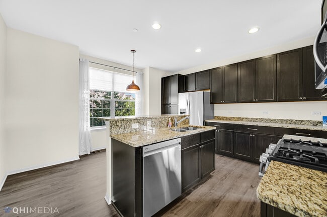 Building Photo - 2159 Coral Ln