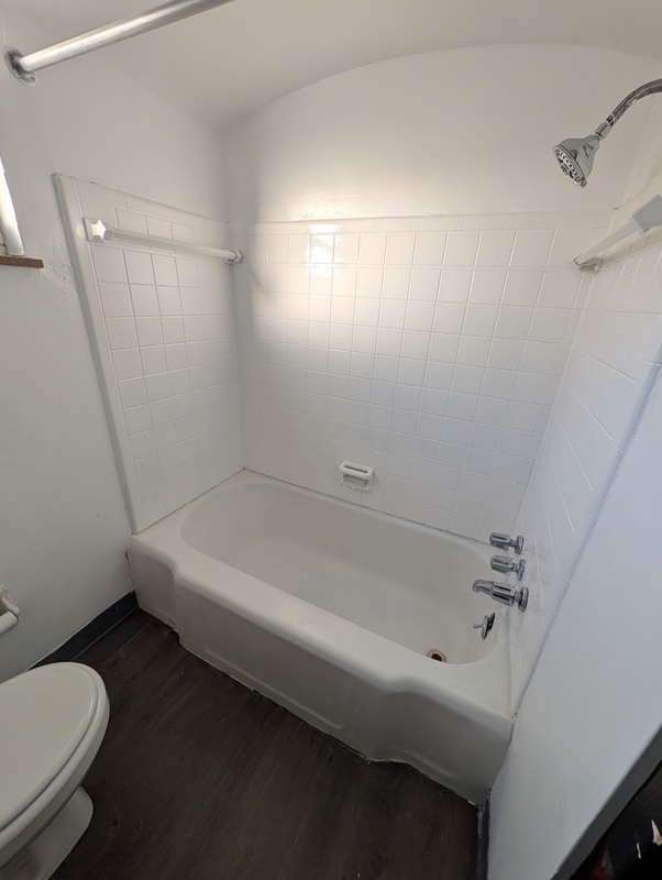 Foto del edificio - 722 Kenwick Rd