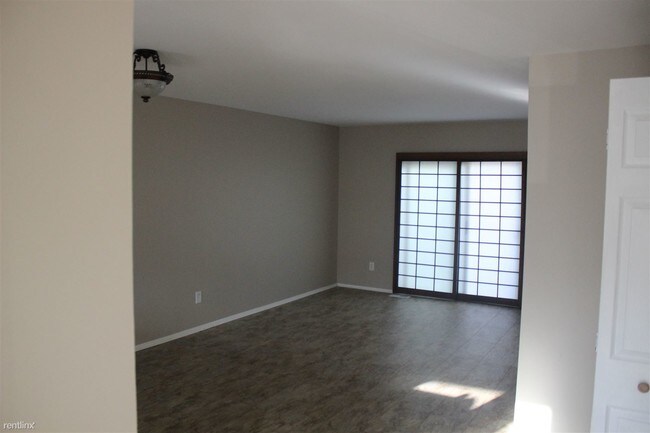 Foto del edificio - 1780 E 13 Mile Rd
