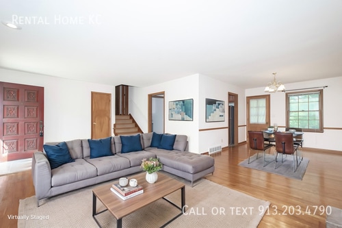 Foto del edificio - 9151 Somerset Dr