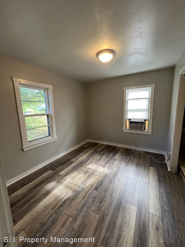 Building Photo - 2 br, 1 bath House - 2204 Logan St