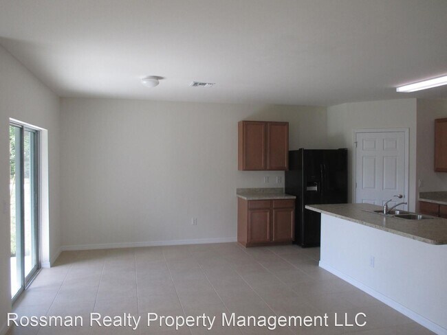 Foto del edificio - 4 br, 2 bath House - 116 SE 31st St