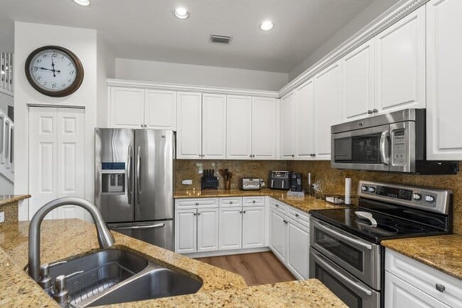 Photo - 11065 Stone Creek St House