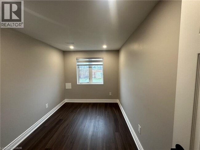 Building Photo - 61 Anderson Rd