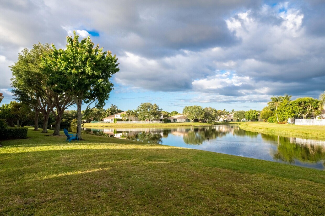 1040 Arezzo Cir, Boynton Beach, FL 33436 Townhouse for Rent in