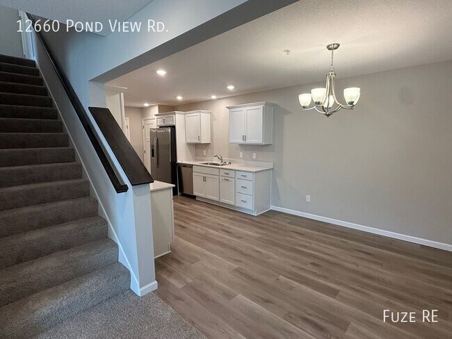 Foto del edificio - 12660 Pond View Rd