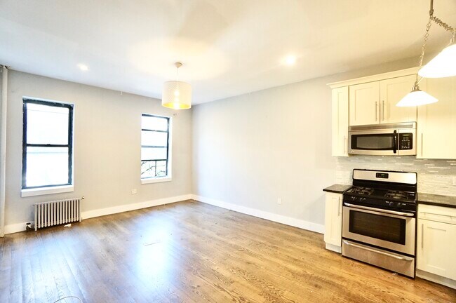 Foto del edificio - 25 Fort Washington Ave