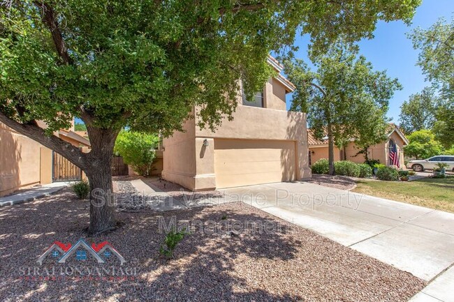 Building Photo - 6439 E Redmont Dr