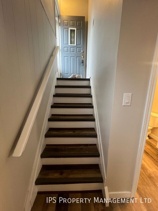 Photo principale - Basement - 2 Bed | 1 Bath - Newly Renovate...