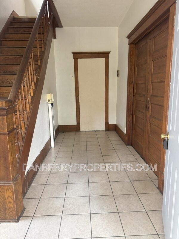 Foto del edificio - 428 S Main St