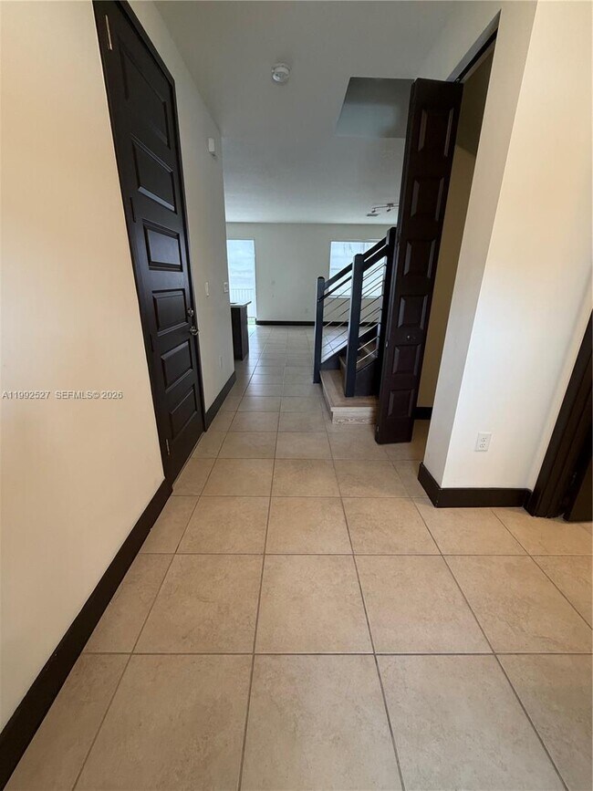 Foto del edificio - 15981 NW 91st Ct