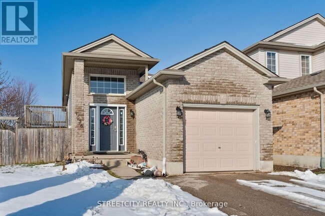 Photo du bâtiment - 1036 Marigold St