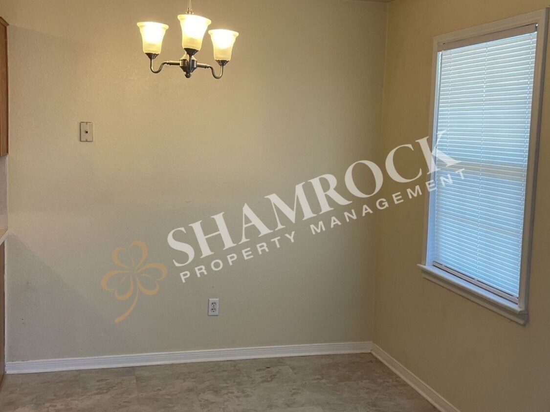 Building Photo - Midway ISD Fourplex
