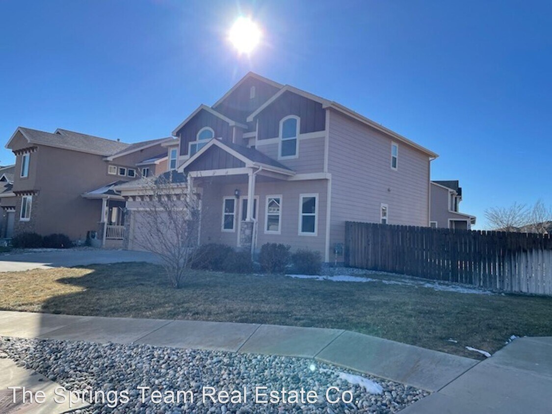 6410 Nassau Trail, Colorado Springs, CO 80925 House Rental in