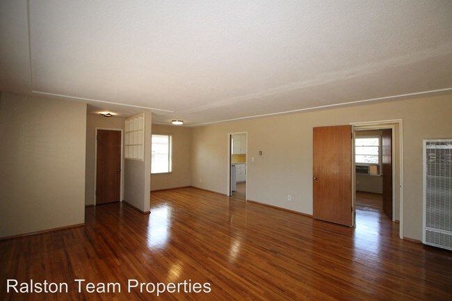Building Photo - 3 br, 1 bath House - 79 J St.