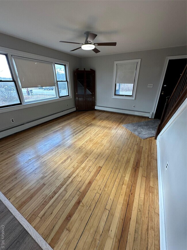 Foto del edificio - 2322 NY-32