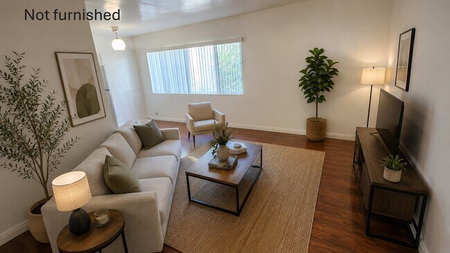 Building Photo - 933 S Gramercy Dr