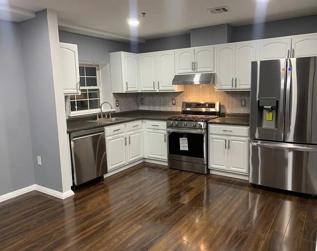 Foto del edificio - 471 Manila Ave