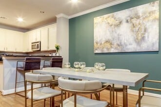 Building Photo - 3001 Murworth Dr