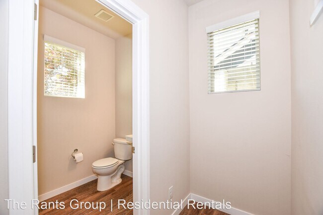 Building Photo - 4 br, 2.5 bath House - 1448 77th Trail SE