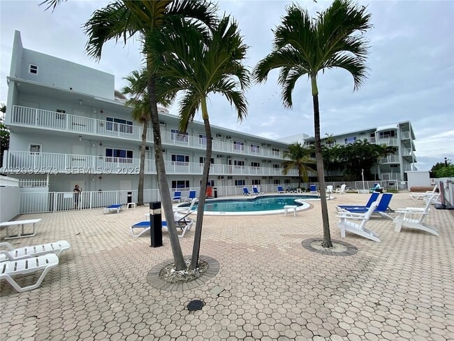 Building Photo - 1480 S Ocean Blvd