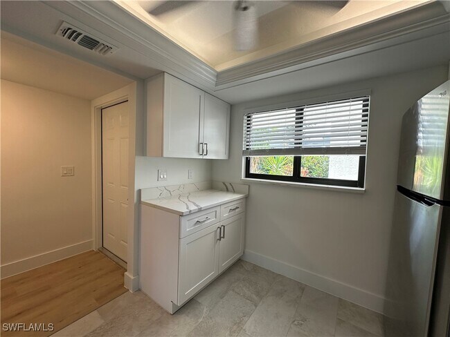 Building Photo - 6308 Sugar Bush Ln