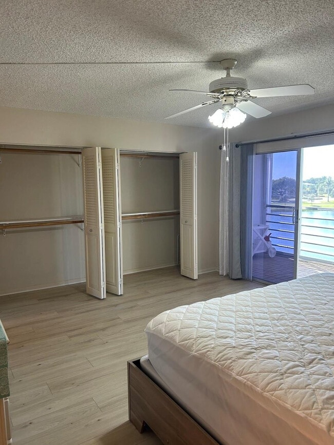 Foto del edificio - 4087 Cornwall E