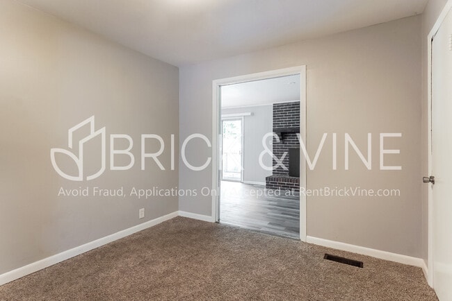 Building Photo - 1309 Ferro Avenue