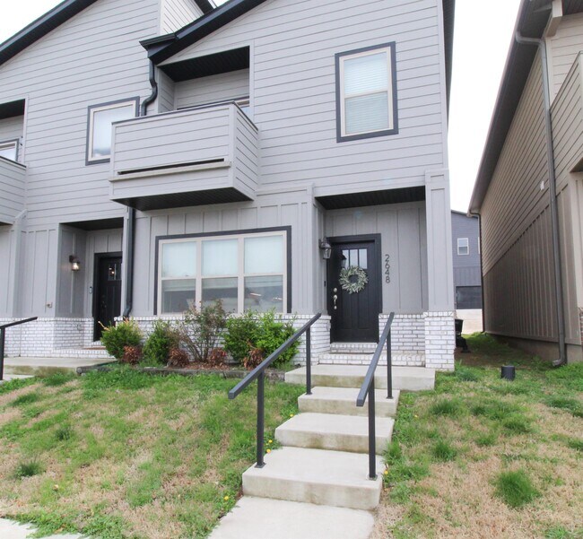 Photo - 2648 N Ward Dr House