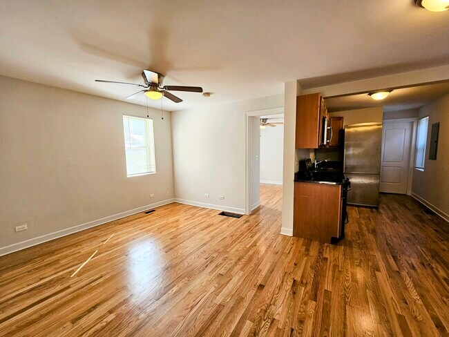 Foto del edificio - 2646 N Orchard St