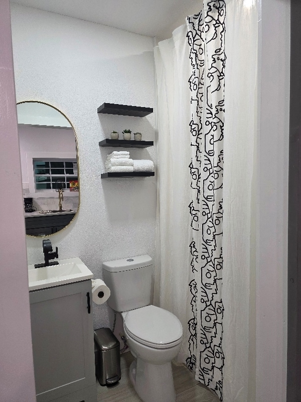 Foto del edificio - 804 Royal Palm Dr