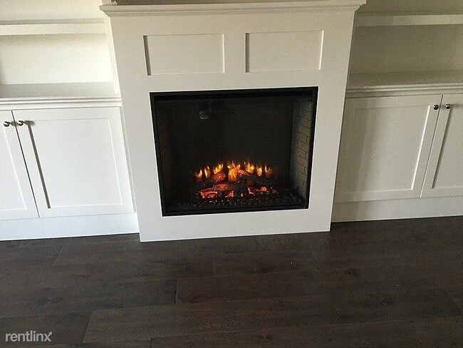 Building Photo - 3 br, 2.5 bath Townhome - 532 Sydenham Drive