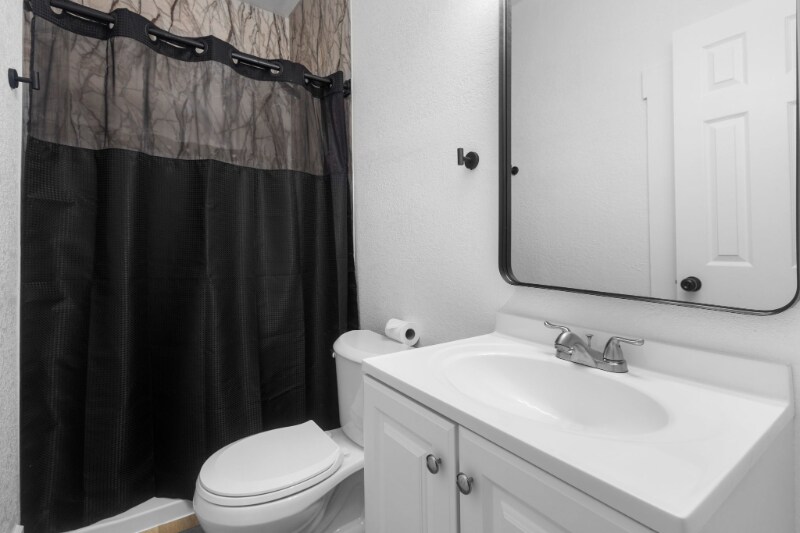 Building Photo - 518 N Ohio Ave