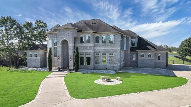 Foto del edificio - 19715 Lake Stone Ct