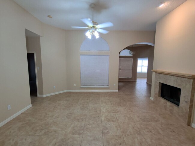 Foto del edificio - 4819 Brady Ct
