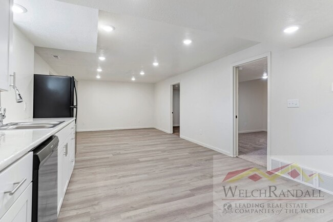 Foto del edificio - 2928 Grant Ave