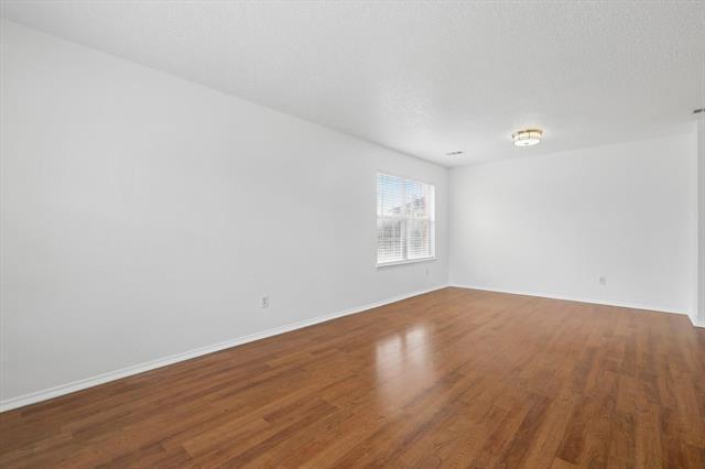 Building Photo - 4271 Cave Cove Ct