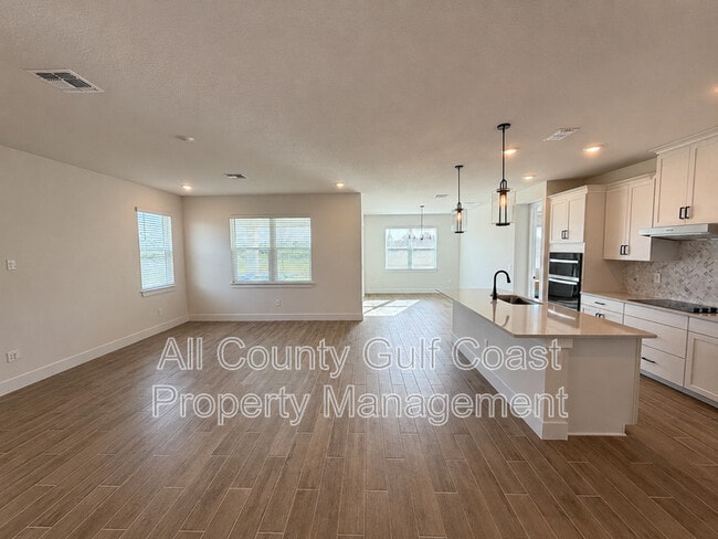 Building Photo - 168 Shady Edge Lp