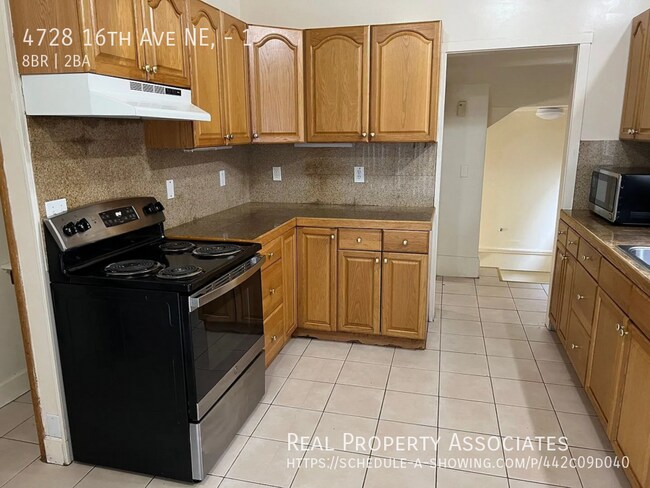 Foto del edificio - 4728 16th Ave NE