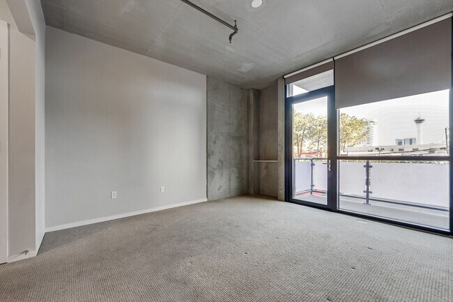 Foto del edificio - Juhl 161-City Views from this Spacious 2bd/2ba Residence