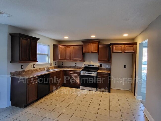 Foto del edificio - 4234 Winston Cir