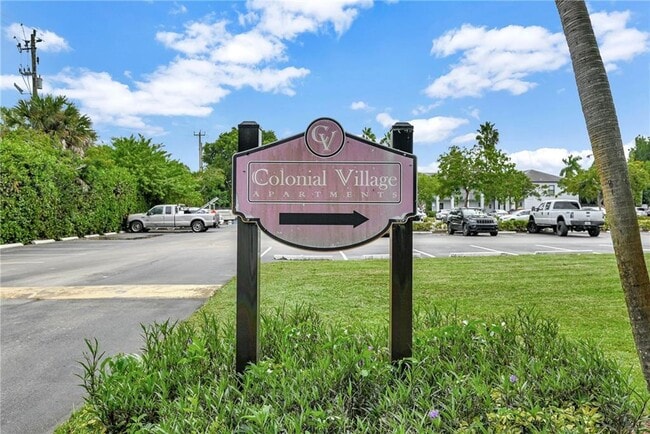 Building Photo - Colonial Village - 7550 Stirling Rd