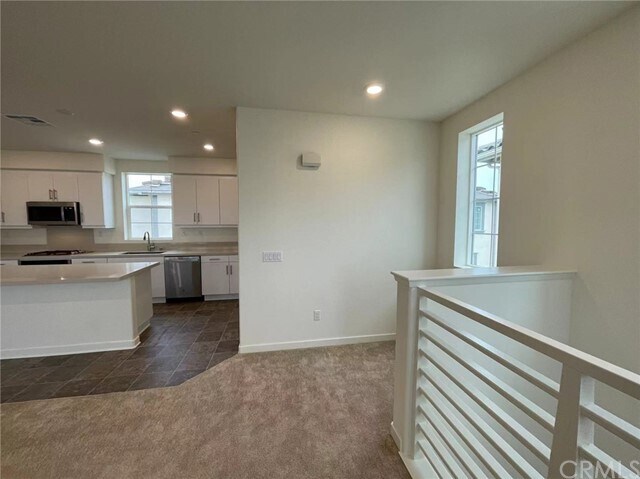 Building Photo - 8261 Garden Park St