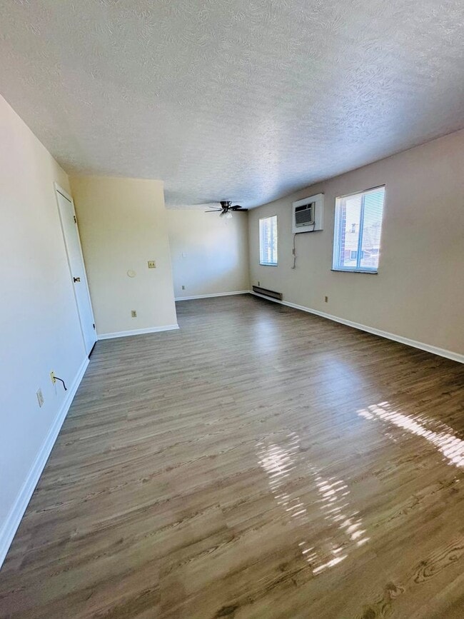 Photo - 1408 Jackson Ln Apartment