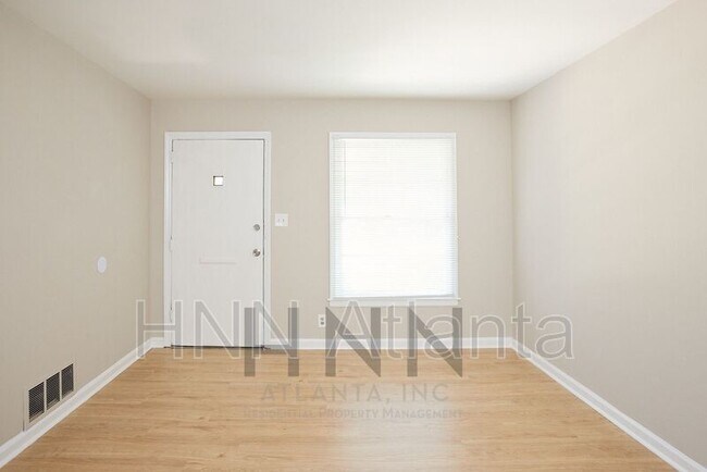 Building Photo - 2065 Nettie Ct