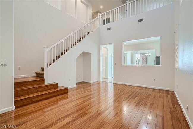 Foto del edificio - 6620 Chinatown St