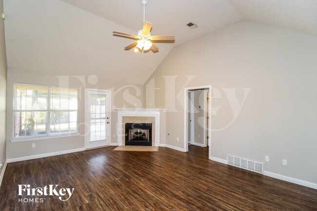 Building Photo - 1523 Beringer Dr