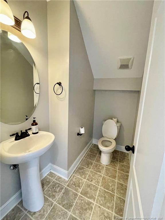 Building Photo - 517 Royal Birkdale Dr